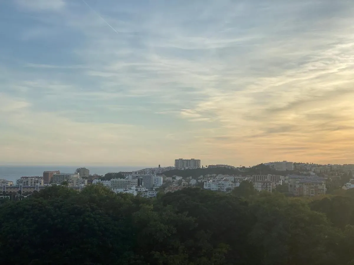 Sunset View Apartment 베날마데나코스타